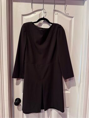 Women's Black Long-Sleeve Shift Dress